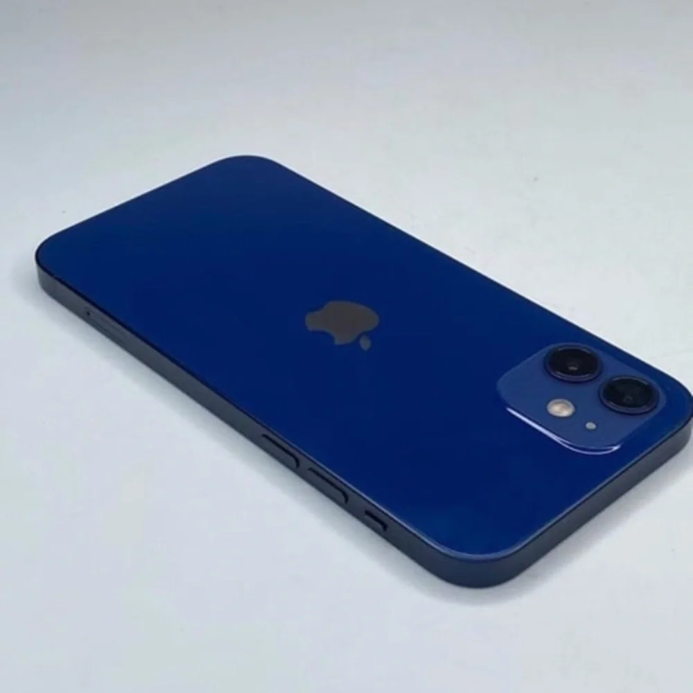 Blue Apple IPhone 12 must be unlocked by a Computer or for Parts.